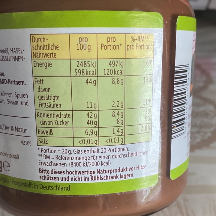 photo of Bionella Bionella Chocolate Spread Nuss-Nougat-Creme shared by @alessiaj on  02 Apr 2022 - review