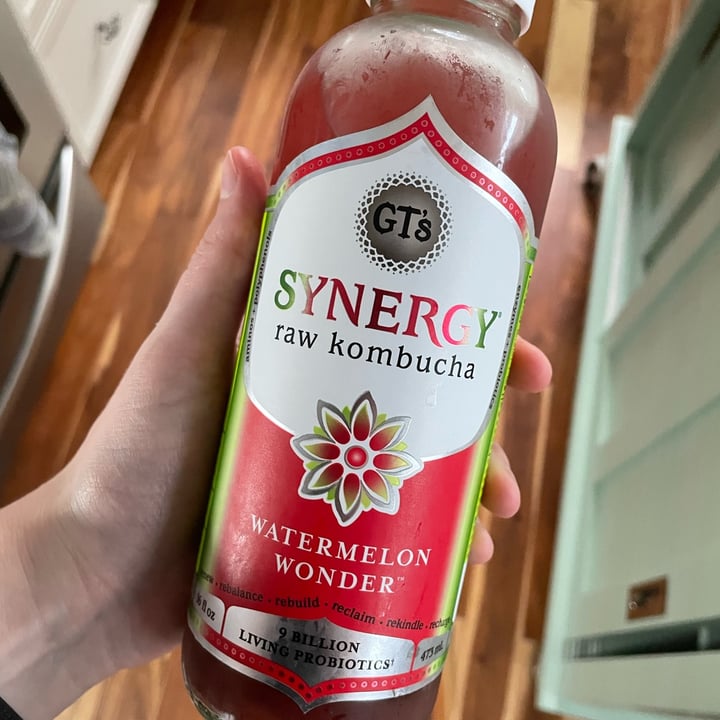 photo of GT’s Living Foods Watermelon Wonder Kombucha shared by @naturallyally on  01 Mar 2022 - review