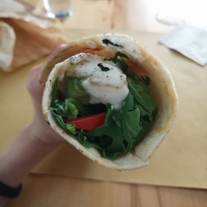 review photo of Zazie Wrap Avocado shared by @sgiuli on 13 Jun 2022 - review