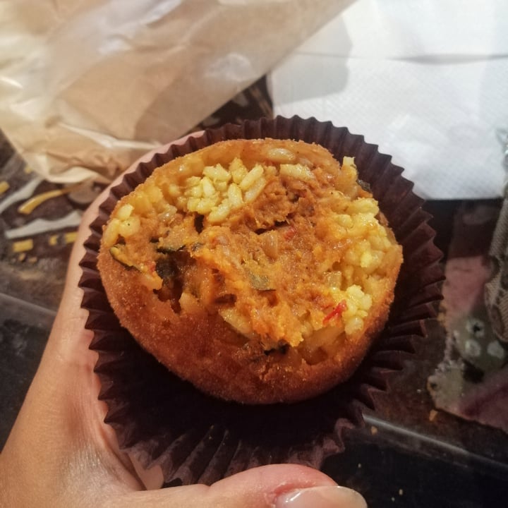 photo of Ke Palle Arancina Ragù di Verdure shared by @vegaliroc on  31 Aug 2022 - review