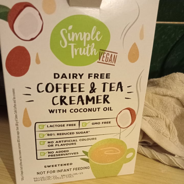 photo of Simple Truth coffee and tea creamer shared by @jaeskaapool on  09 Sep 2022 - review