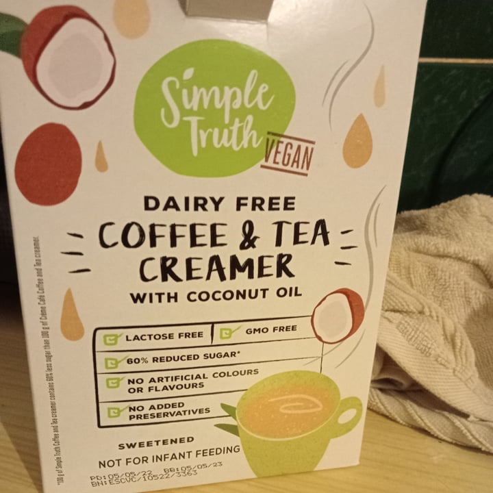 review photo of Simple Truth coffee and tea creamer shared by @jaeskaapool on 09 Sep 2022 - review