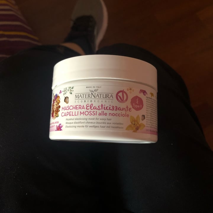 review photo of MaterNatura Maschera Elasticizzante Capelli Mossi shared by @danielapalma on 19 Apr 2022 - review