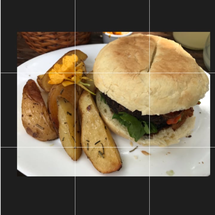 review photo of Artemisia Hamburguesa Vegana shared by @vickysirianni on 20 Nov 2021 - review