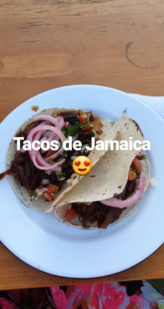 review photo of Viva La Vaca Tacos de Jamaica shared by @vanessadelafuente on 19 May 2019 - review
