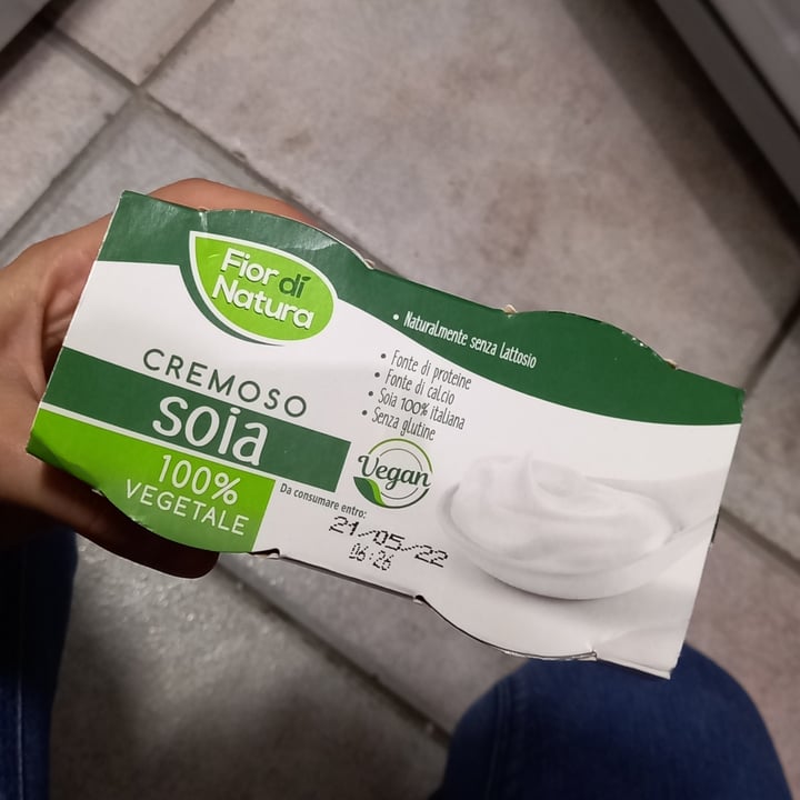 review photo of Valsoia Yogurt bianco shared by @bicedc on 24 Apr 2022 - review