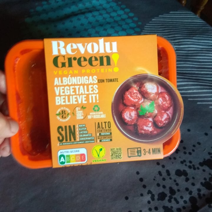 photo of Revolu Green Albóndigas Con Tomate shared by @davidganja on  29 Jul 2022 - review
