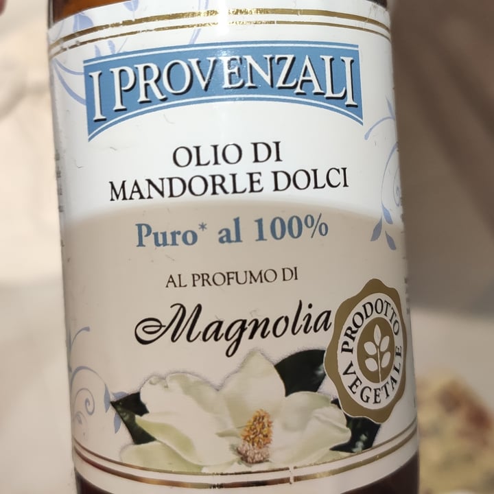 photo of I Provenzali Olio di Mandorle Dolci al Profumo di Magnolia shared by @chiaramberle on  22 Mar 2022 - review