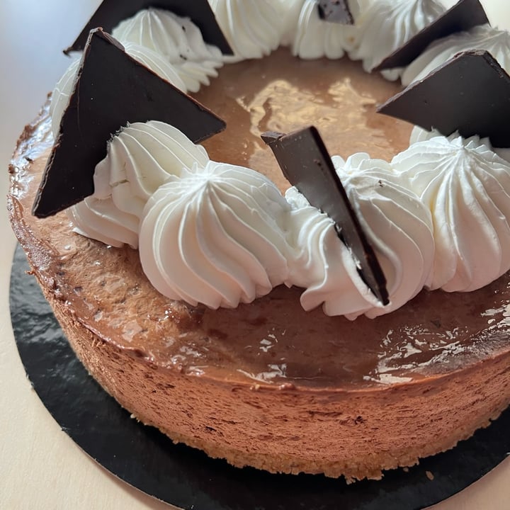 review photo of Pasticceria Caffetteria Larocca Semifreddo Al Cioccolato shared by @therealveganfox on 13 Nov 2022 - review