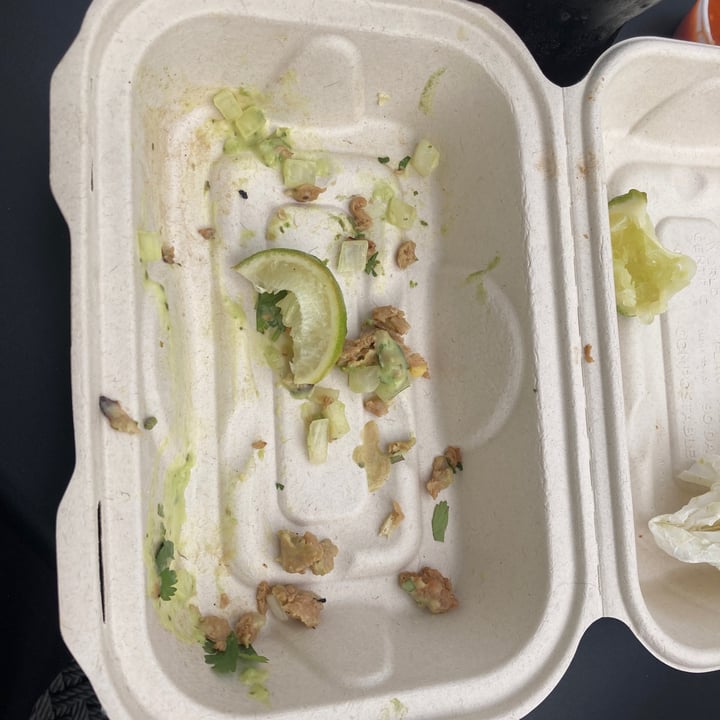 review photo of Earth Aloha Eats Mexican Street Tacos shared by @rjkadet on 30 Dec 2021 - review