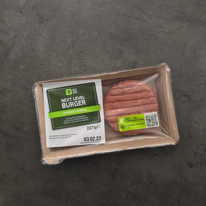 review photo of Next Level Meat Burger Vegetali shared by @domithevegan on 23 Feb 2022 - review
