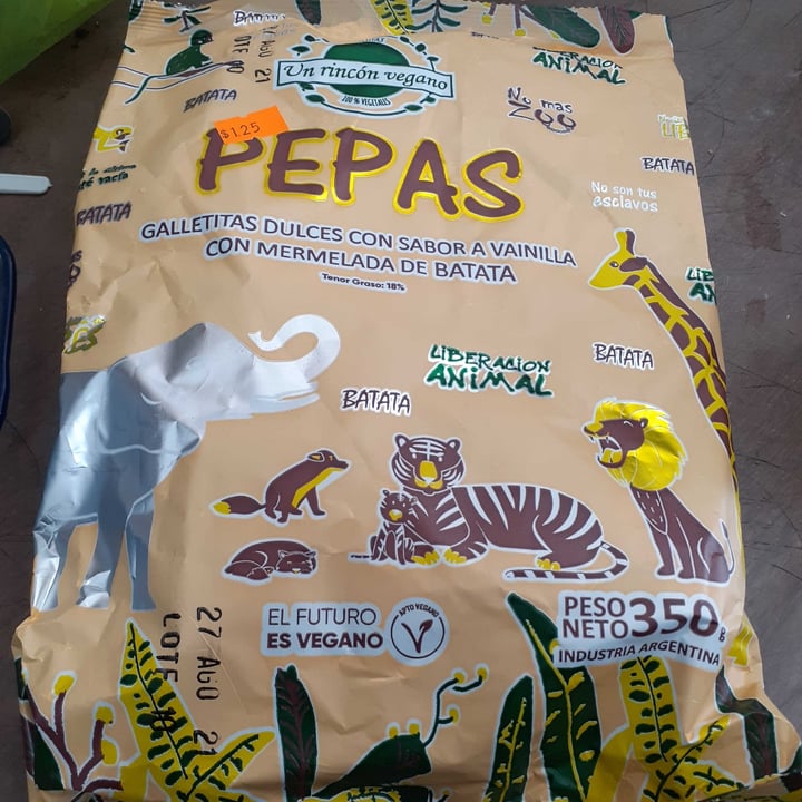 review photo of Un Rincón Vegano Pepas Galletas Dulces con sabor Chocolate con relleno de Frutilla shared by @azog on 11 Jun 2021 - review