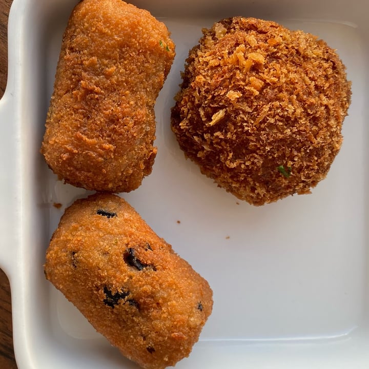 photo of Fresh Green Mix croquetas shared by @elisgreenworld on  24 Aug 2022 - review
