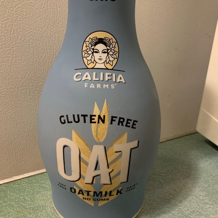 photo of Califia Farms Gluten Free Oatmilk shared by @kathysumie on  20 May 2020 - review