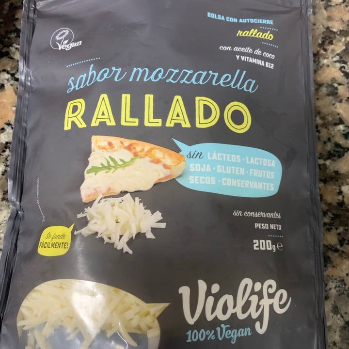 photo of Violife Mozzarella Flavour Grated shared by @mariajosequero on  29 May 2020 - review