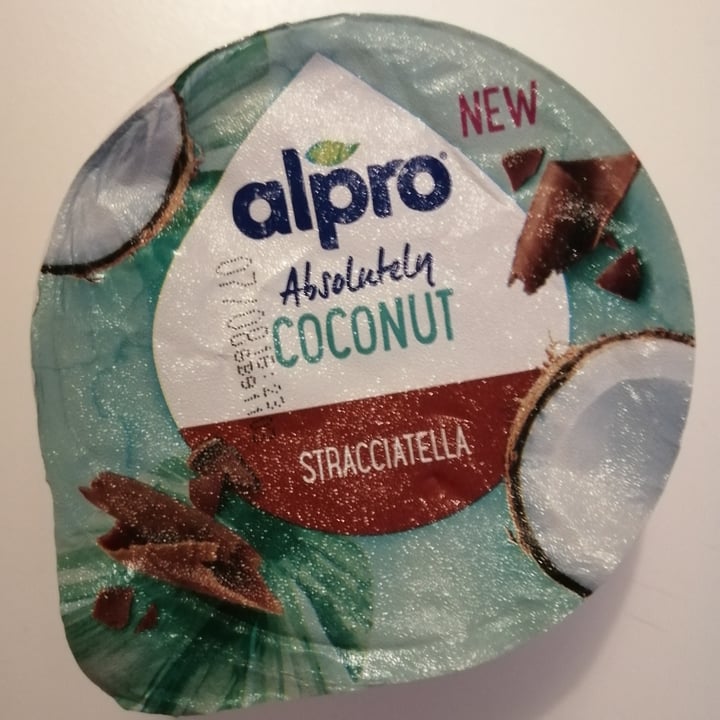 photo of Alpro Absolutely Coconut Stracciatella shared by @spoon on  27 Jul 2022 - review
