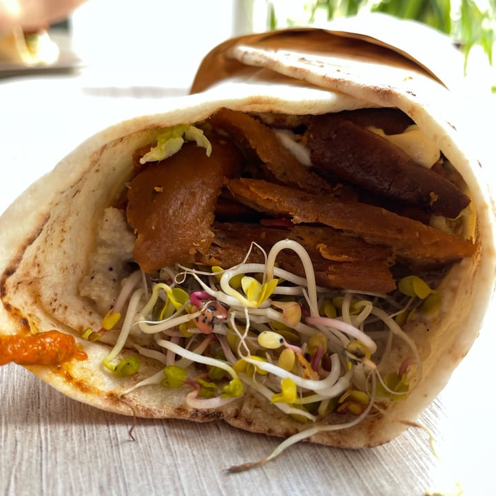 photo of Vegab Olymp Kebab shared by @valentinabojin on  12 Jul 2022 - review