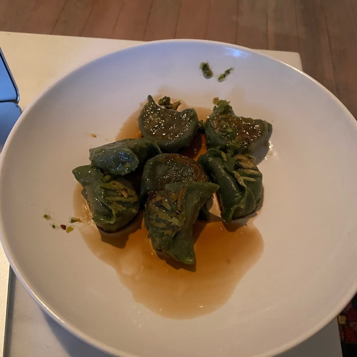 photo of Home Bao Juicy vegan potstickers shared by @cathcart on  23 Oct 2022 - review