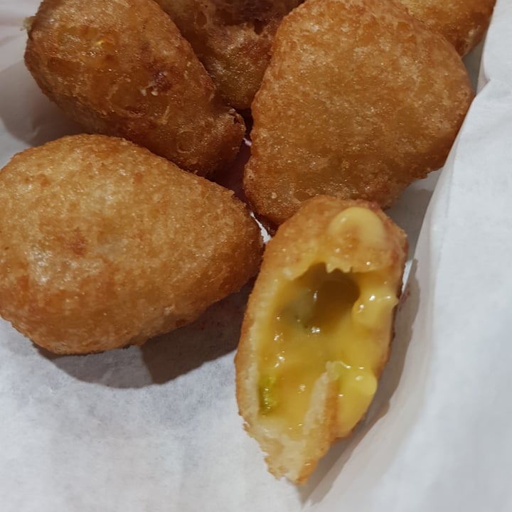 review photo of Burger King Leicester Square Vegan Chilli Cheeeze Bites shared by @rnp20 on 21 Mar 2022 - review