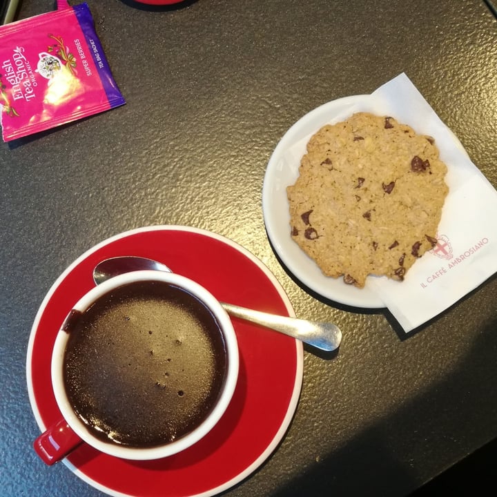 review photo of Il Caffè Ambrosiano Milano Hot Chocolate shared by @clarasaten on 01 Jan 2022 - review