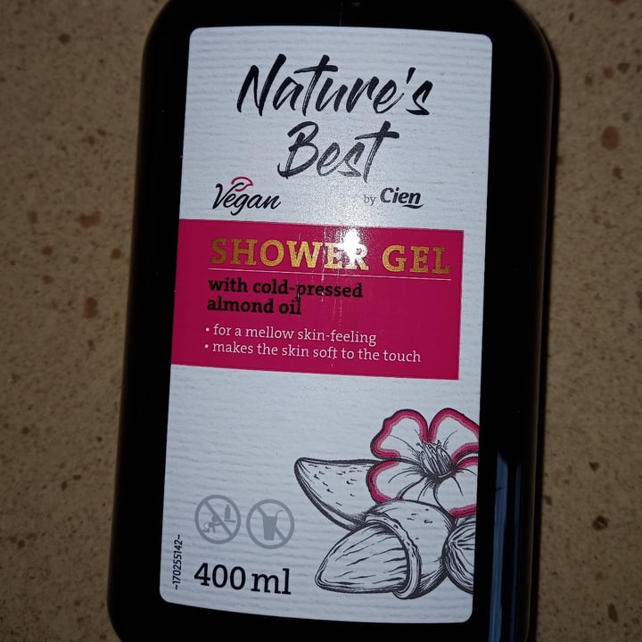 review photo of Cien Shower Gel with cold pressed almond oil shared by @greenmery on 27 Sep 2021 - review