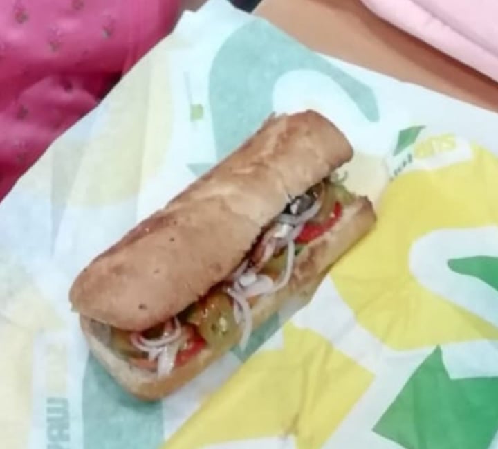 photo of Subway Vegan Bread Wrap ( Kind Of Burger) shared by @amazinganurupa on  26 Oct 2020 - review