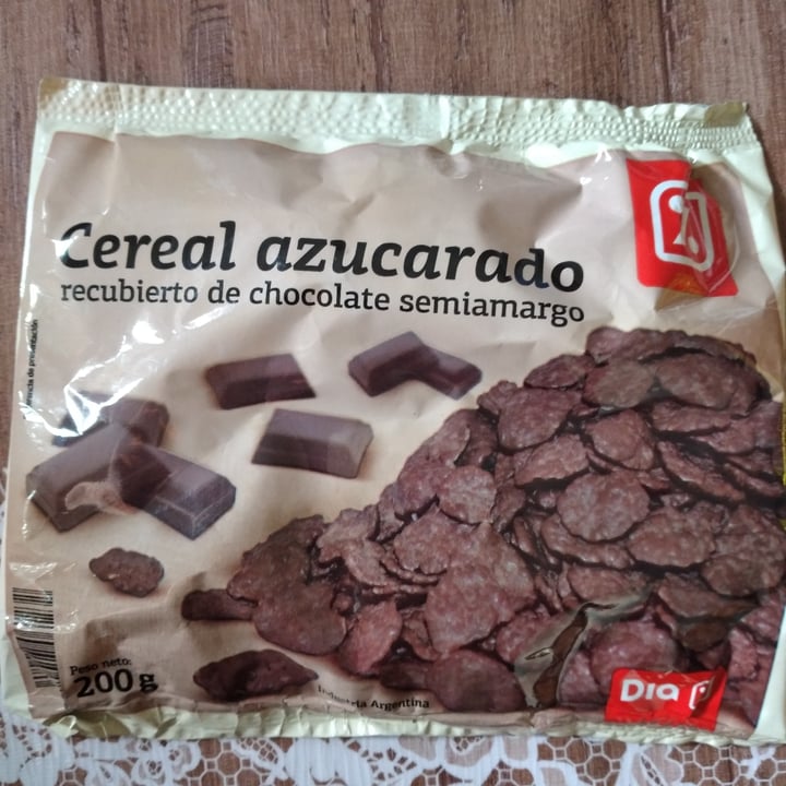 photo of Dia% Cereal Azucarado Con Chocolate Semiamargo shared by @vickycorrea on  25 Feb 2021 - review