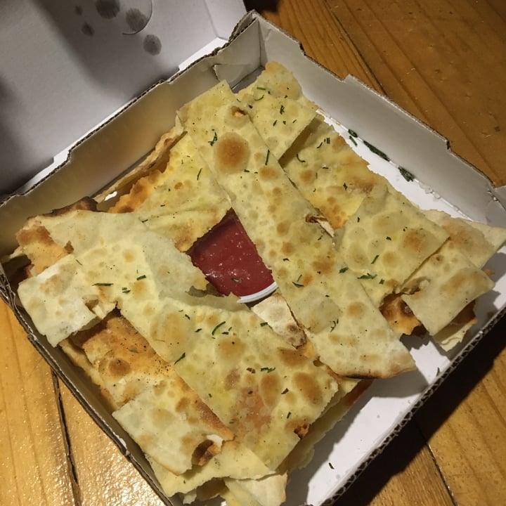 review photo of Lupi Pizzeria Crostini vegano shared by @lility on 23 Jan 2022 - review