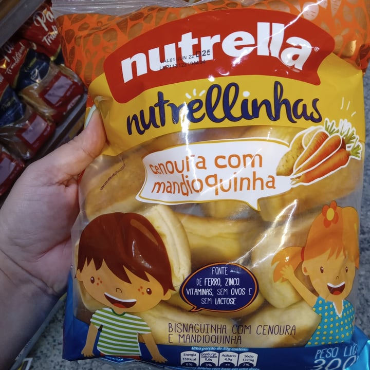 photo of Nutrella Bisnaguinha com cenoura e mandioquinha shared by @carolamr on  12 May 2022 - review