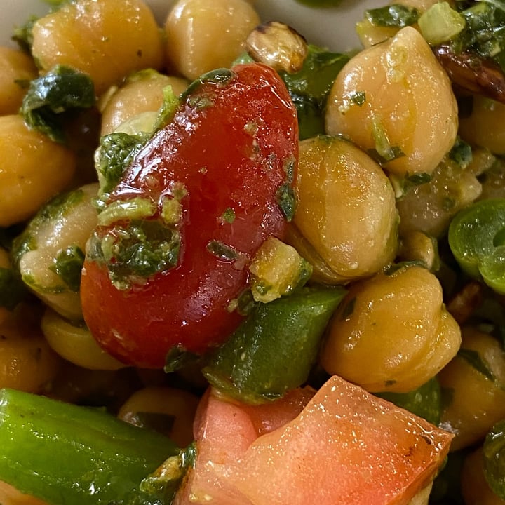 Fruits & Roots Bryanston, Johannesburg, South Africa Chick Pea Salad