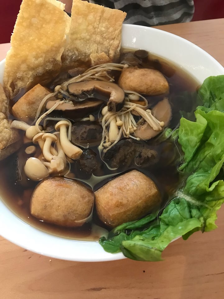 photo of LN FORTUNATE COFFEE MALAYSIA 幸福咖啡 Herbal Soup Noodles shared by @opheeeliaaa on  30 May 2019 - review