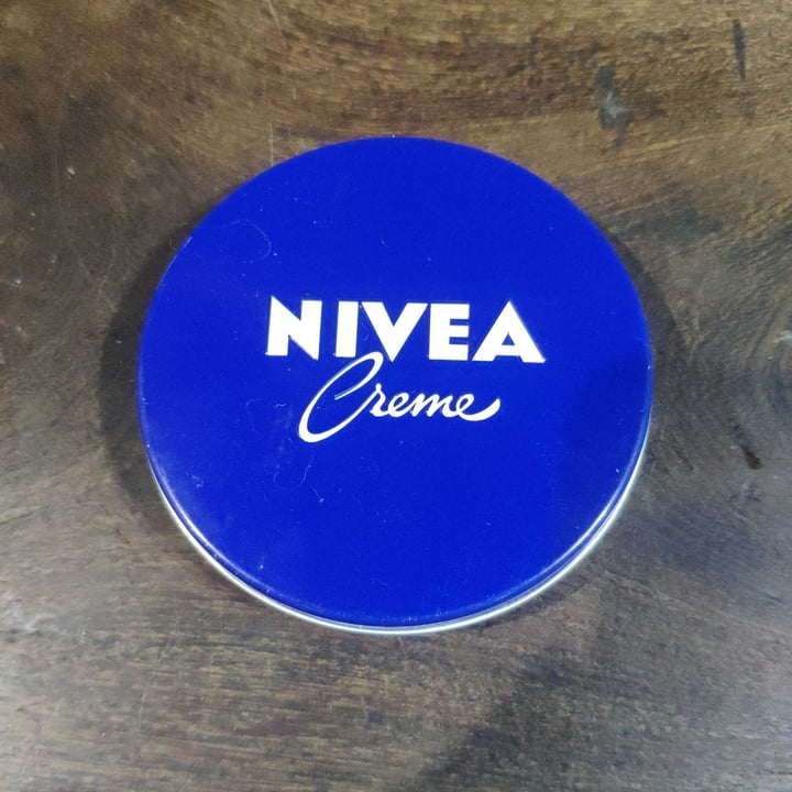 photo of Nivea Nivea creme shared by @tfmaselli on  24 Aug 2022 - review