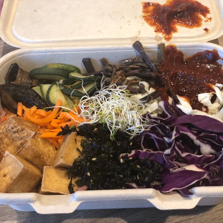 photo of Daehwa Vegetarian 비빔밥 Bibimbap shared by @laksh03 on  20 Aug 2021 - review