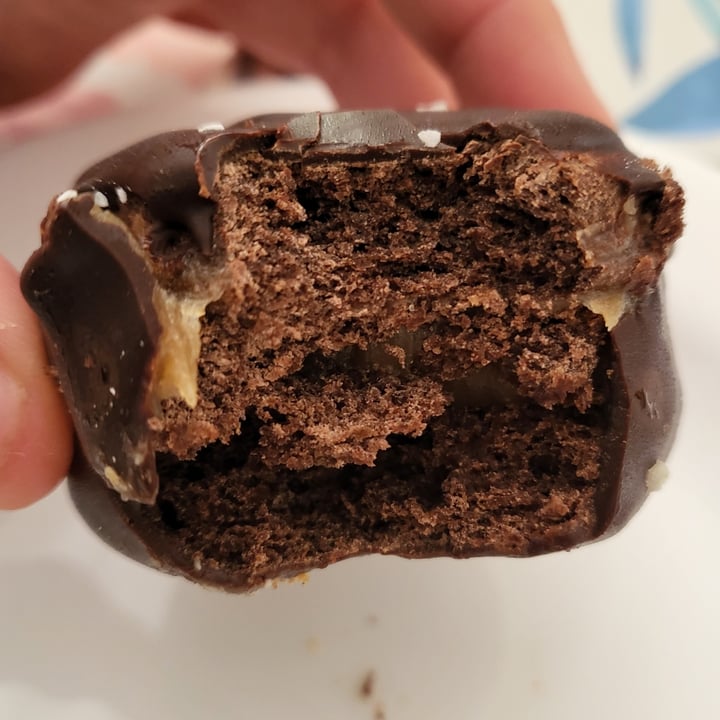 review photo of Dulces de Nita Alfajor De Chocolate shared by @hipernova on 13 Aug 2022 - review