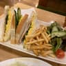 KOMEDA is □(コメダイズ)