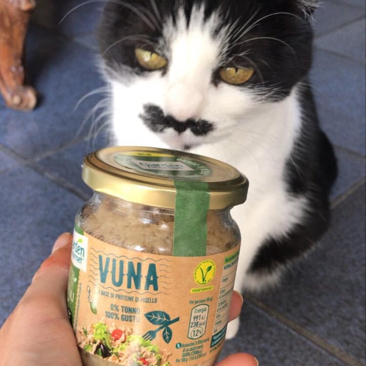 photo of Garden Gourmet Vuna shared by @claoli on  18 Apr 2022 - review