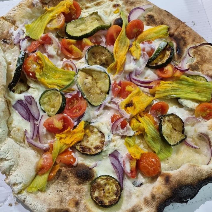 photo of Mamopizza Pizza Calabacin Vegan shared by @francy82 on  25 Sep 2022 - review