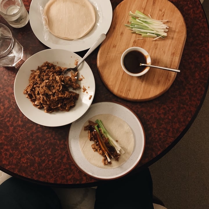 photo of Linda McCartney's Vegetarian Hoisin Duck Meal Kit shared by @warmhealer on  03 Mar 2020 - review