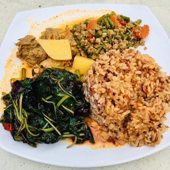 photo of Ying Garden Vegetarian Brown rice with veg shared by @herbimetal on  07 Dec 2019 - review