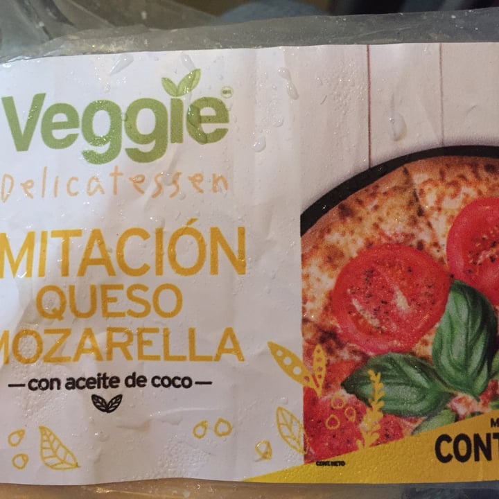 photo of Veggie Queso Estilo Mozzarella shared by @abrilem on  01 Jul 2021 - review