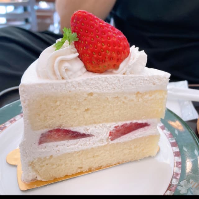 Photo of the dish “strawberry cake”