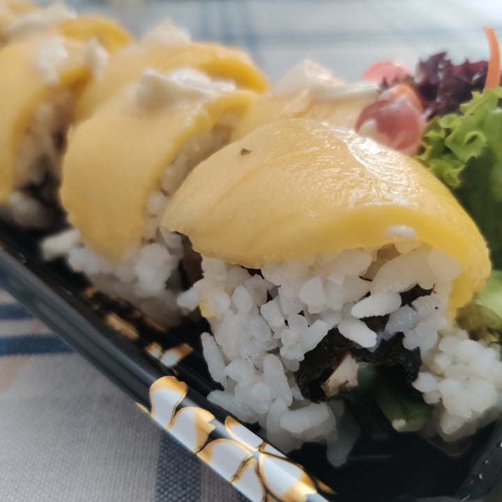 photo of Saute Sushi Mango Vnagi with Bursters shared by @fourdollars on  31 Jul 2021 - review
