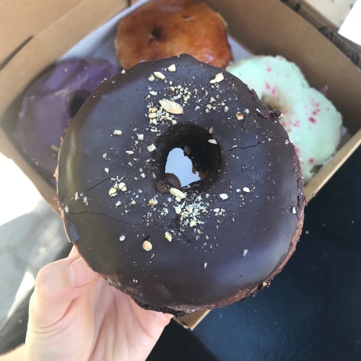 review photo of Donut Corp. Donuts chocolate avellana shared by @franiwonka on 01 Mar 2021 - review