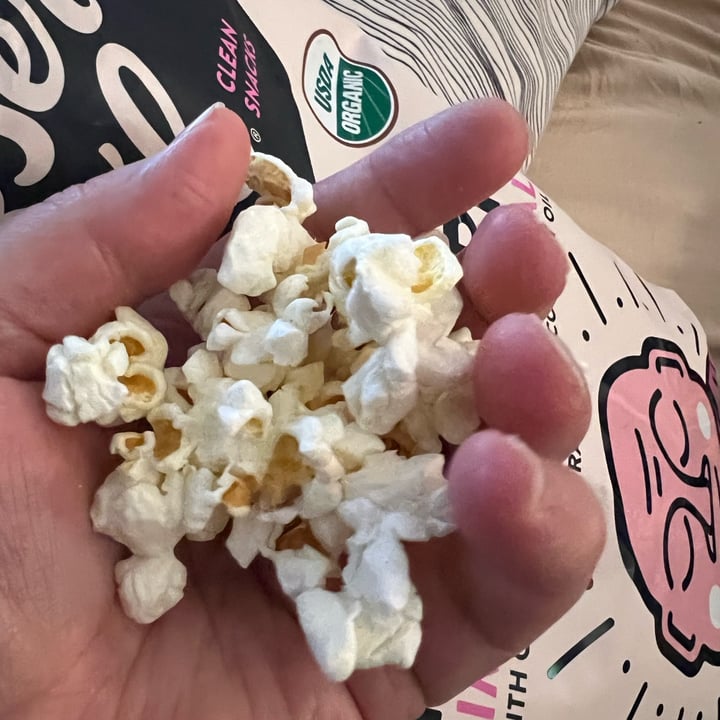 photo of Lesser Evil Snacks Himalayan pink salt popcorn shared by @anitalmp on  10 May 2022 - review