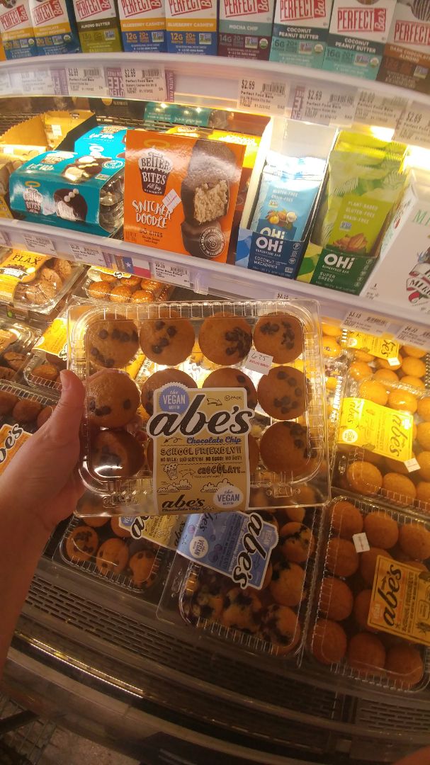 review photo of Abe's Vegan Muffins Abe's Chocolate Chip Mini Muffins shared by @eli90 on 29 Jun 2019 - review