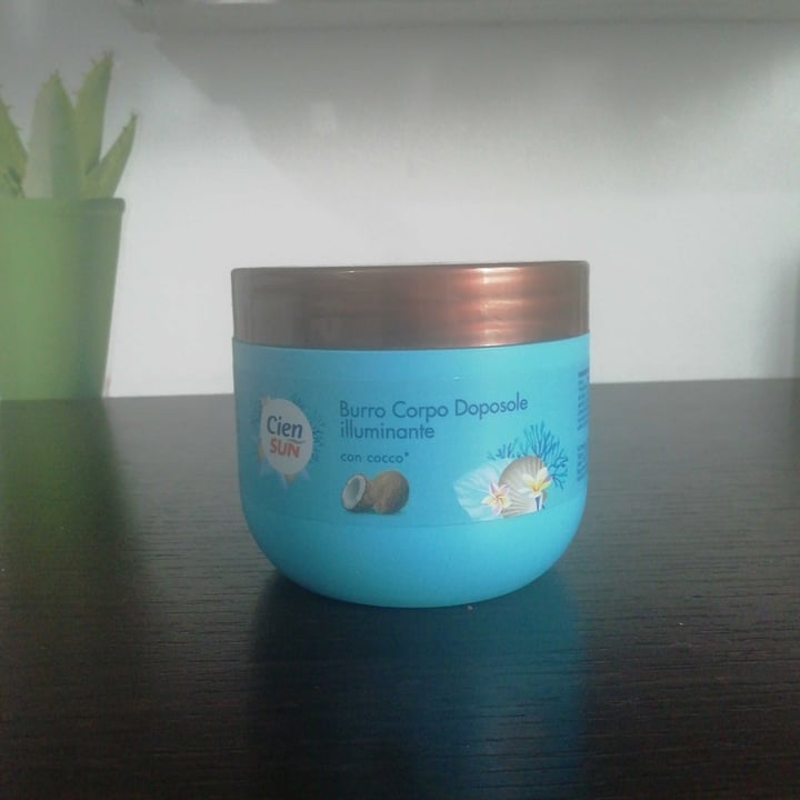 review photo of Cien sun burro corpo Doposole Illuminante shared by @annamasu on 26 May 2022 - review