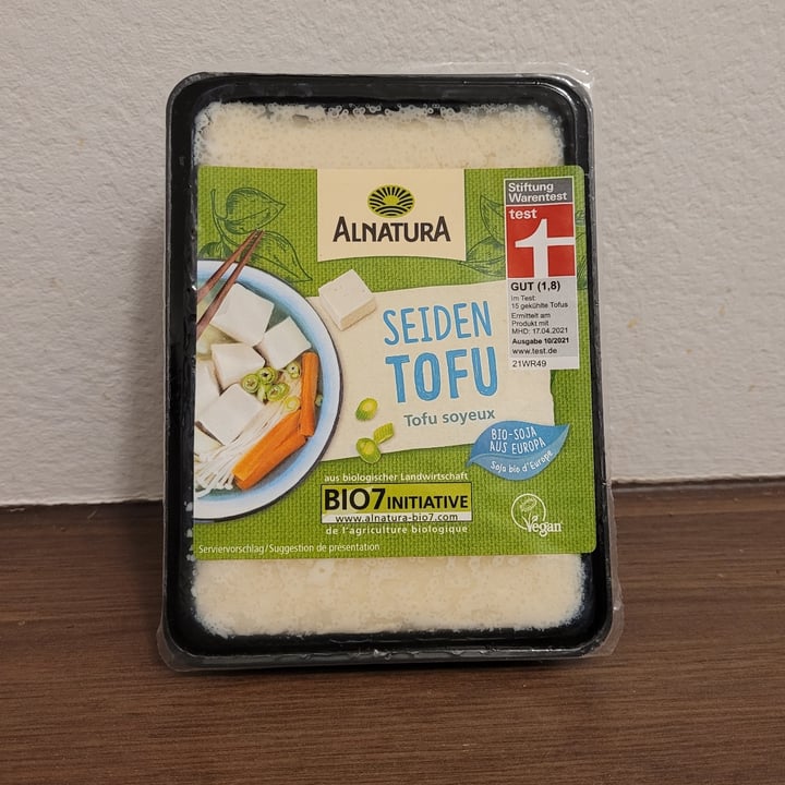 photo of Alnatura Seiden Tofu shared by @saravisconti on  12 Apr 2022 - review