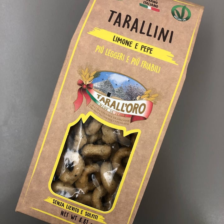 photo of Tarall'oro Taralli gusto limone e pepe shared by @sattvavibes on  14 Jan 2022 - review