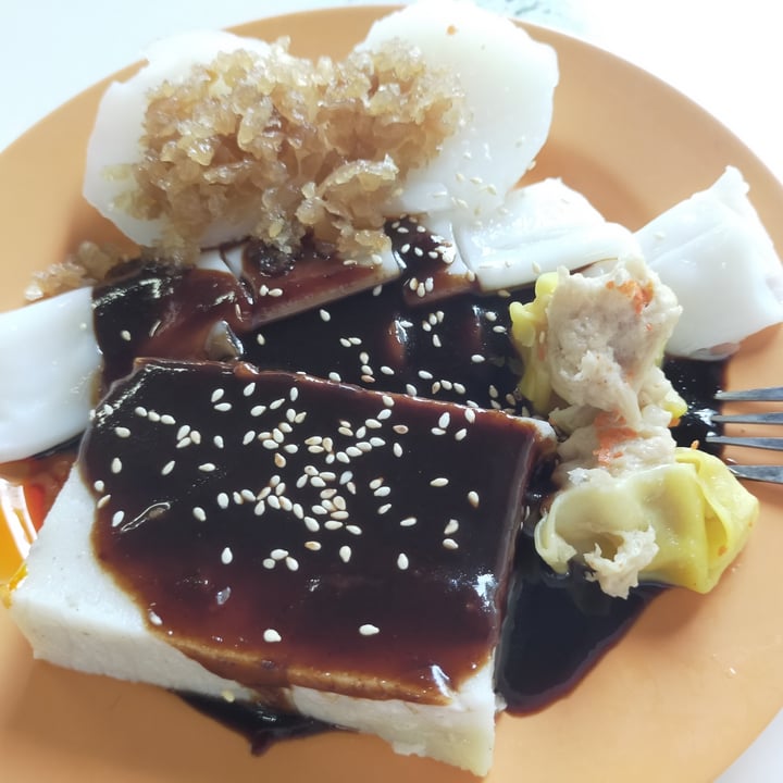 photo of Bishan Vegetarian 4-in-1(Yam Cake, Chwee Kueh, Chee Cheong Fun, Siew Mai) + Old Cucumber Corn Soup shared by @mummyherbivore on  04 Jul 2022 - review