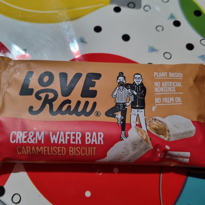 photo of LoveRaw Caramelised Biscuit Cream Wafer Bar shared by @francy82 on  03 Nov 2022 - review